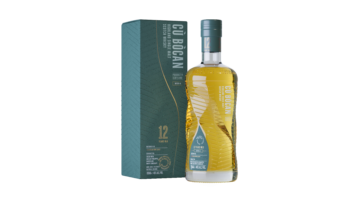 220922 - Cu Bocan - 12YO - Bottle and Box Hero - transparent.png